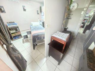 5 Bedroom Property for Sale in Churchill Estate Western Cape
